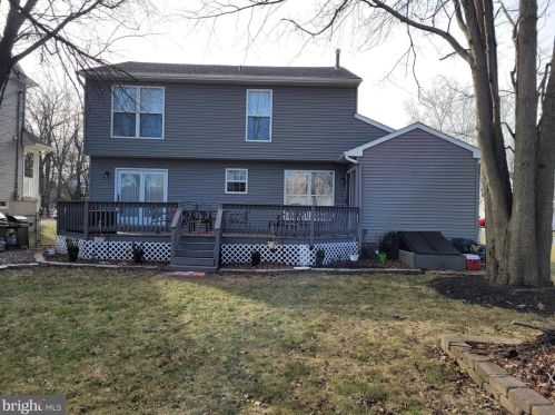 26 Clinton St, West Deptford, NJ 08093-2169