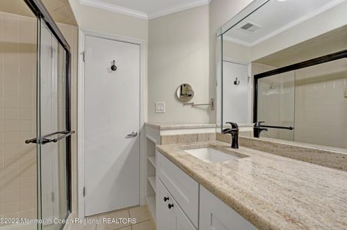 196 Loganberry Ln, East Freehold NJ  07728-4045 exterior