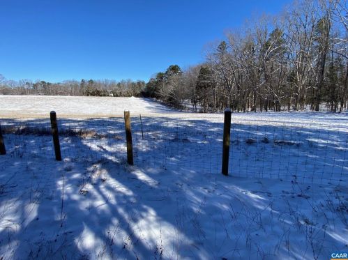 659 Old County Rd, Mineral VA  23117-4119 exterior