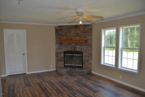 5050 Ford Rd, Greenwood, FL 32443-2310