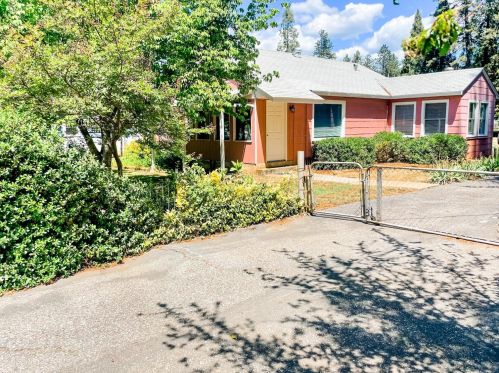 10545 Sierra Dr, Grass Valley, CA 95945-4837