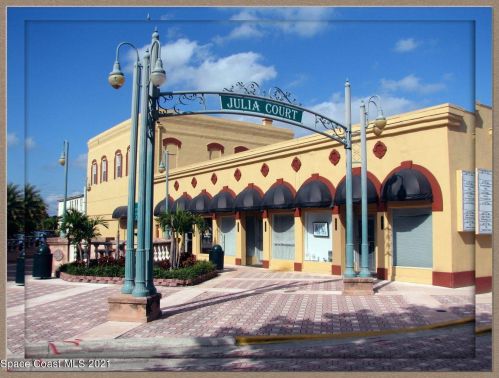 7 Indian River Ave, Titusville FL  32796-2812 exterior
