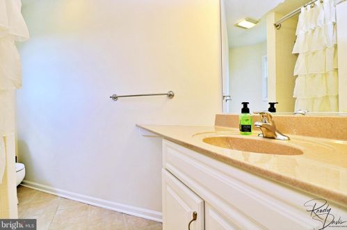 59 Brighton Pl, Charles Town WV  25414-2584 exterior