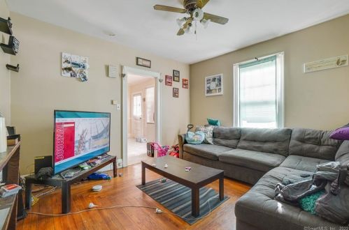 69 Emmett Ave, Derby CT 06418-1231 exterior