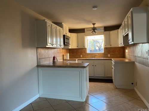 7472 Lionel St, Paramount, CA 90723-2025