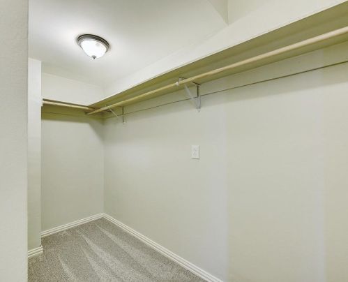 518 Goodwin Dr, Richardson TX  75081-5601 exterior