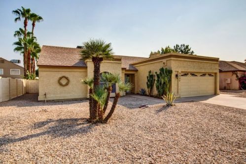 3527 Chicago St, Chandler, AZ 85226-3827