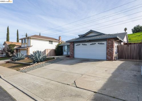 2219 Daffodil Dr, West Pittsburg, CA 94565-4465