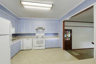 921 18th Ave, Covington, LA 70433-1911