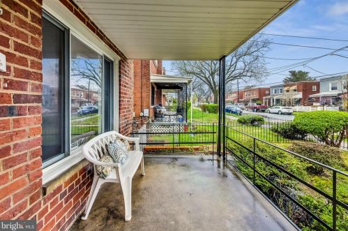 5314 Chillum Pl, Washington, DC 20011-2621