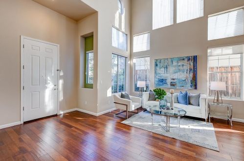 3925 Lake Ridge Ln, San Jose, CA 95148-3827