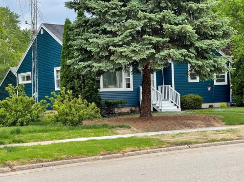 610 Martin Ave, Fond Du Lac, WI 54935-6074