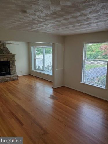 104 Iris Way, Charles Town WV  25414-9437 exterior