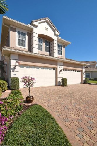 4752 Stratford Ct, Naples, FL 34105-6687