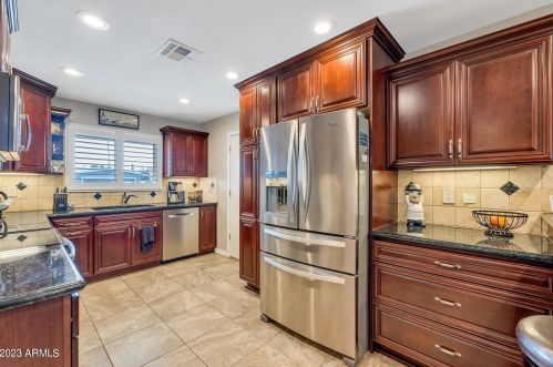10949 Tropicana Cir, Sun City, AZ 85351-2132