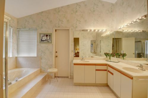 23253 Water Cir, Boca Raton FL  33486-8536 exterior