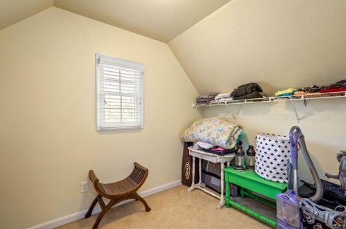 5802 Longview Cir, Bridgeville PA  15017-1277 exterior