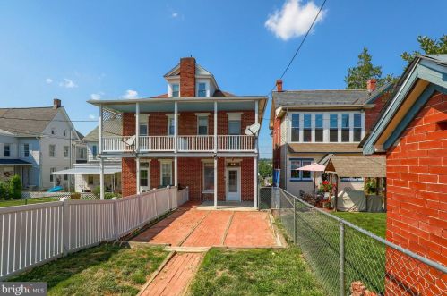 538 Broadway, Red Lion, PA 17356-1910
