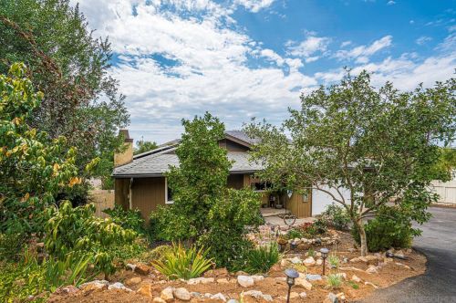 8454 Vista Del Cajon Pl, Lakeside CA  92040-5521 exterior