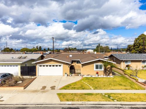 6077 San Rodolfo Way, Buena Park, CA 90620-3506