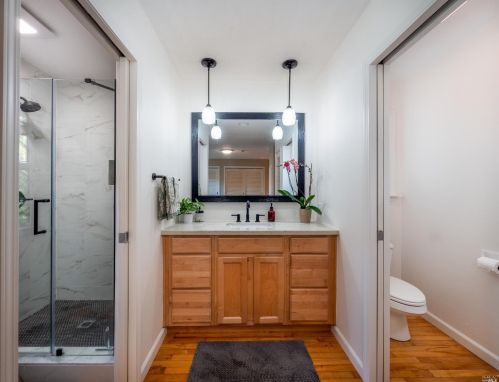 1029 Crest Dr, Santa Rosa CA  95404-2216 exterior