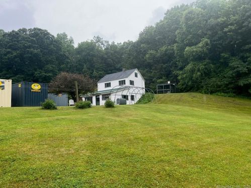 41 Horse Heaven Rd, Washington Depot, CT 06793-1504