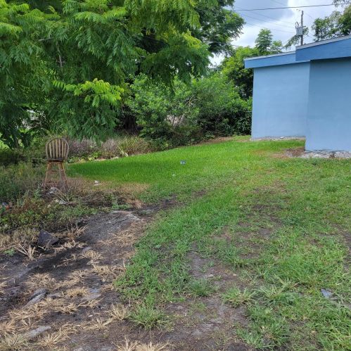 225 11th Ave, South Bay, FL 33493-1668
