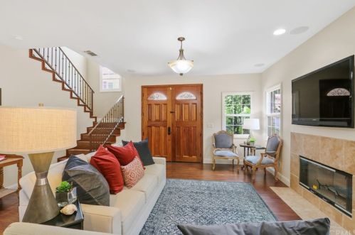 8559 Park St, Bellflower CA  90706-5503 exterior