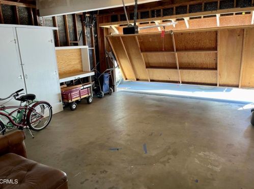 2043 Majorca Dr, Oxnard CA exterior