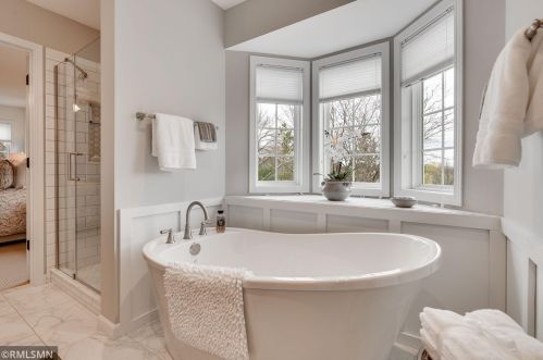 623 Crimson Leaf Ct, Saint Paul MN 55123-3046 exterior