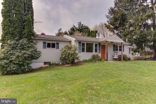 202 Rutledge Rd, Tolna, PA 17349-9467