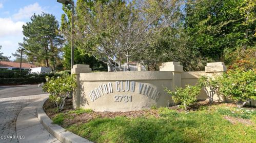 2731 Erringer Rd, Simi Valley CA  93065-1100 exterior