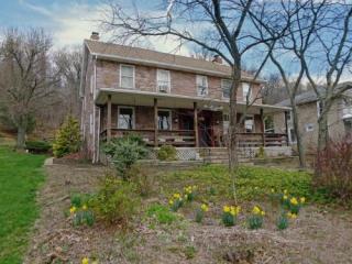 270 Main St, Adamstown, PA 19501-5005