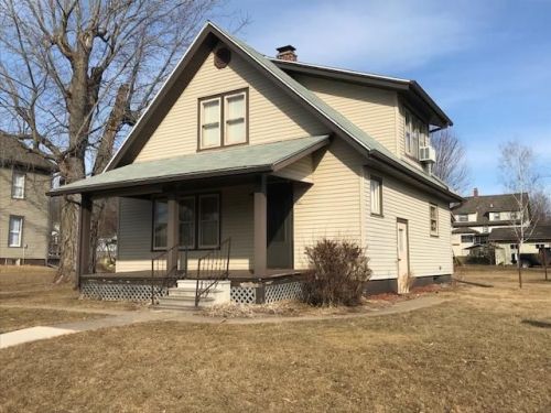 402 Cushman Ave, Viola, WI 54664-7043