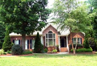 65 Georgetown Woods Dr, Youngsville, NC 27596-7612