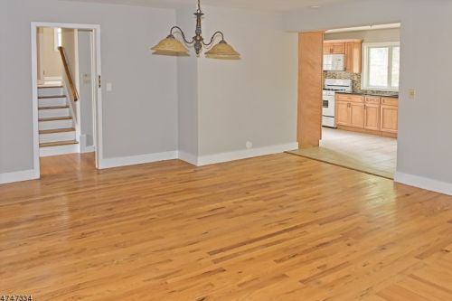 299 Parks Rd, Parsippany NJ  07054-1733 exterior