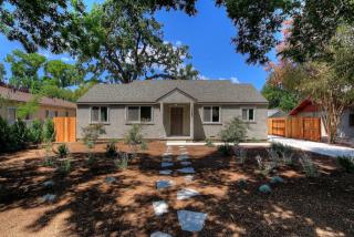 1025 Enslen Ave, Modesto CA  95350-5110 exterior