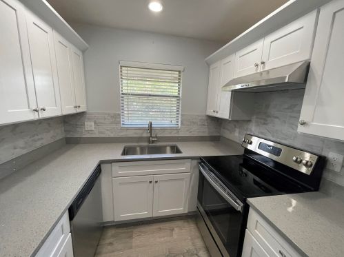 1024 13th St, Boca Raton, FL 33486-5405