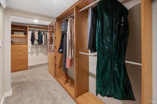 16 Eucalyptus Knoll St, Mill Valley CA  94941-2287 exterior