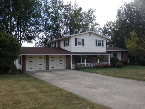 1308 Omaha Rd, Bellefontaine, OH 43311-2936