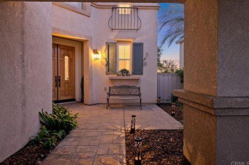 11990 Oakview Way, San Diego, CA 92128-5294