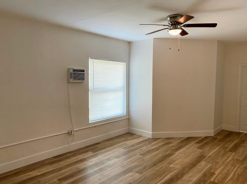 25 5th Ave, Dania Beach FL  33004-3263 exterior