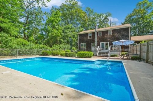 1711 Glendola Rd, Belmar, NJ 07719-4508