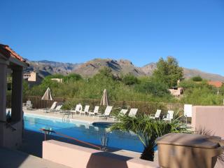 5274 Canyon Way, Tucson AZ  85750-6414 exterior