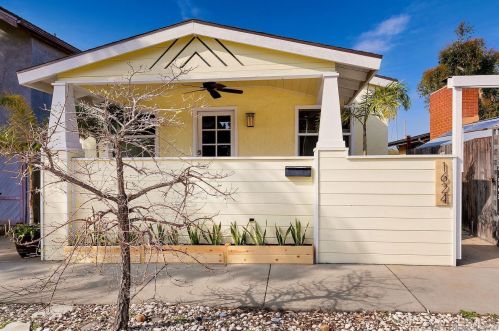 1624 Edgemont St, San Diego, CA 92102-1604