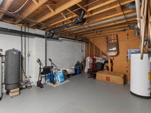 1044 Union Rd, Manitowoc WI 54220-9451 exterior