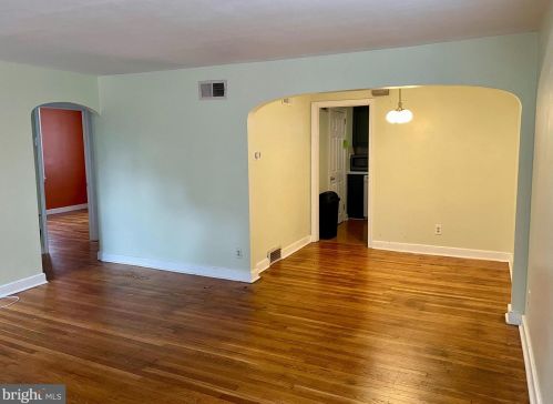 115 Arlington Ave, Camden NJ  08107-1901 exterior