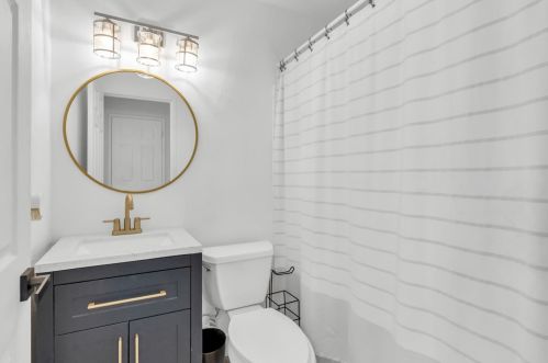 221 Jubilee Way, Rio Linda CA  95673-3326 exterior