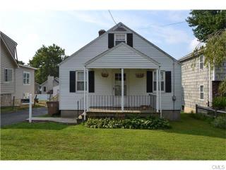 78 Saint Charles Ave, Stamford, CT 06907-2415