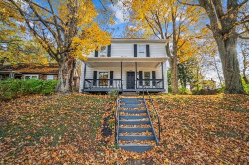 1008 Mulberry St, Mount Vernon, OH 43050-1659